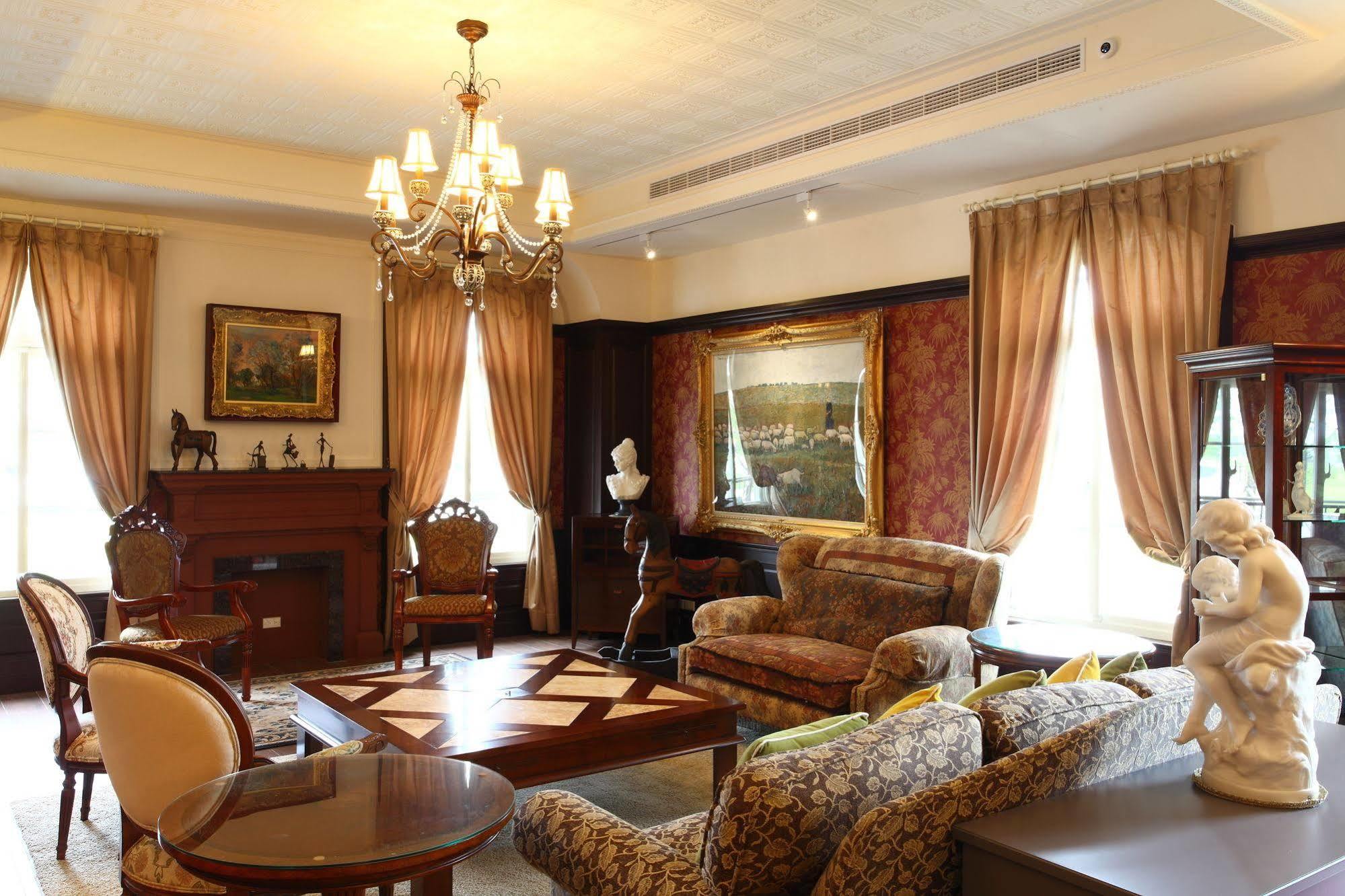 Haut Rhin Villa Yilan Exterior foto